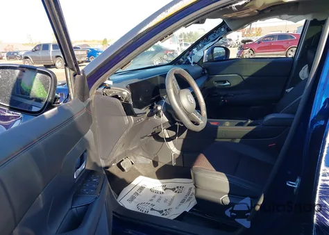 2025 Nissan Kicks Sr Fwd из США, поврежденный, VIN 3N8AP6DC6SL360794